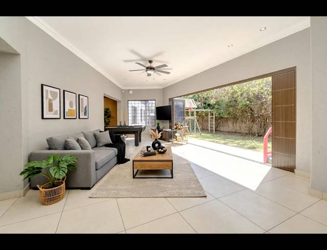 5 BEDROOM HOUSE FOR SALE IN KLEVEHILL PARK